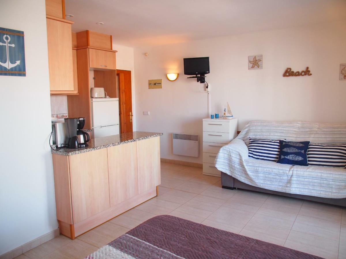 Miramar 32C Apartment Roses Luaran gambar